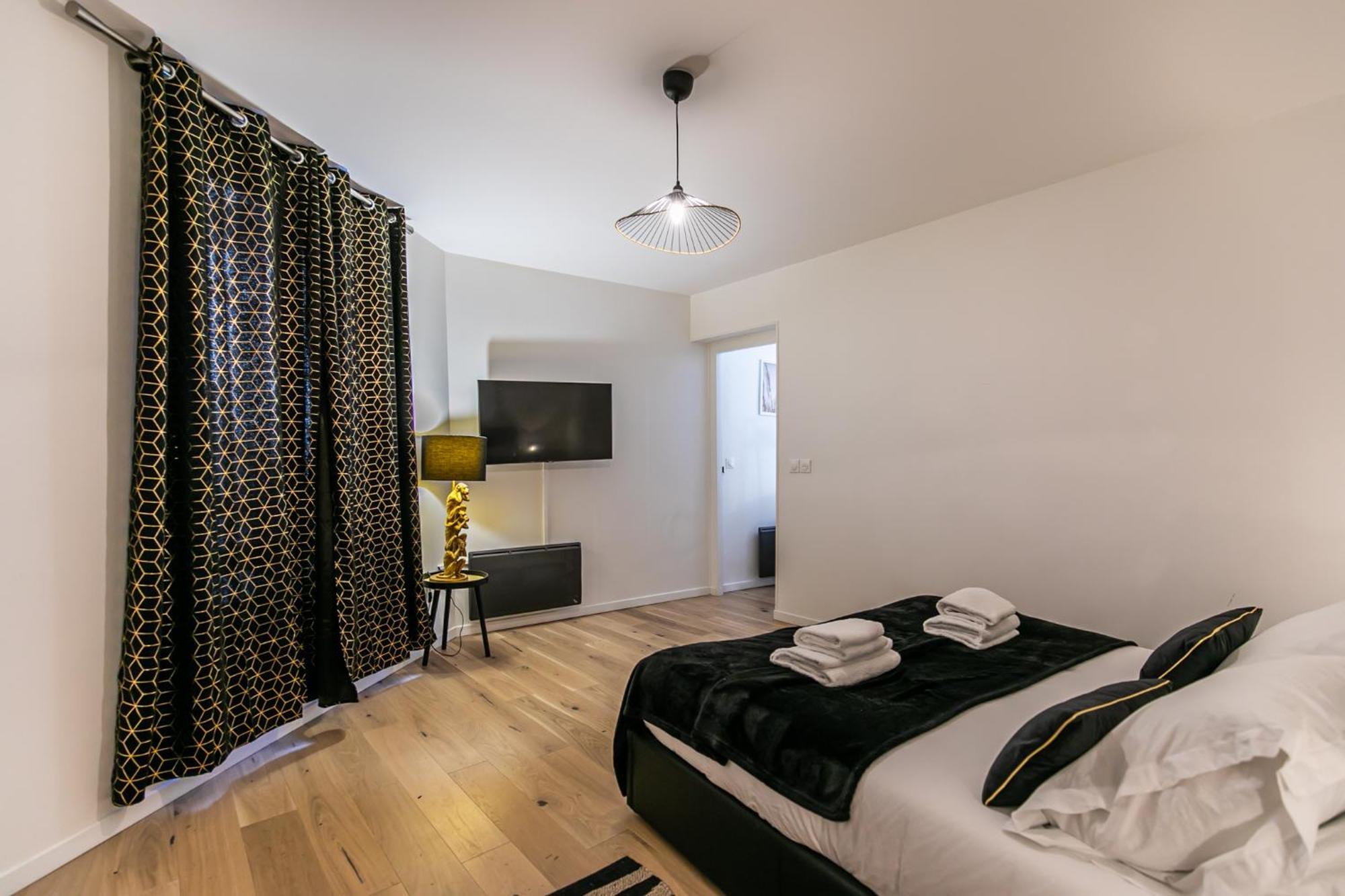 Appartement Mba Splendide - Diderot 1 - Proche De Nation *